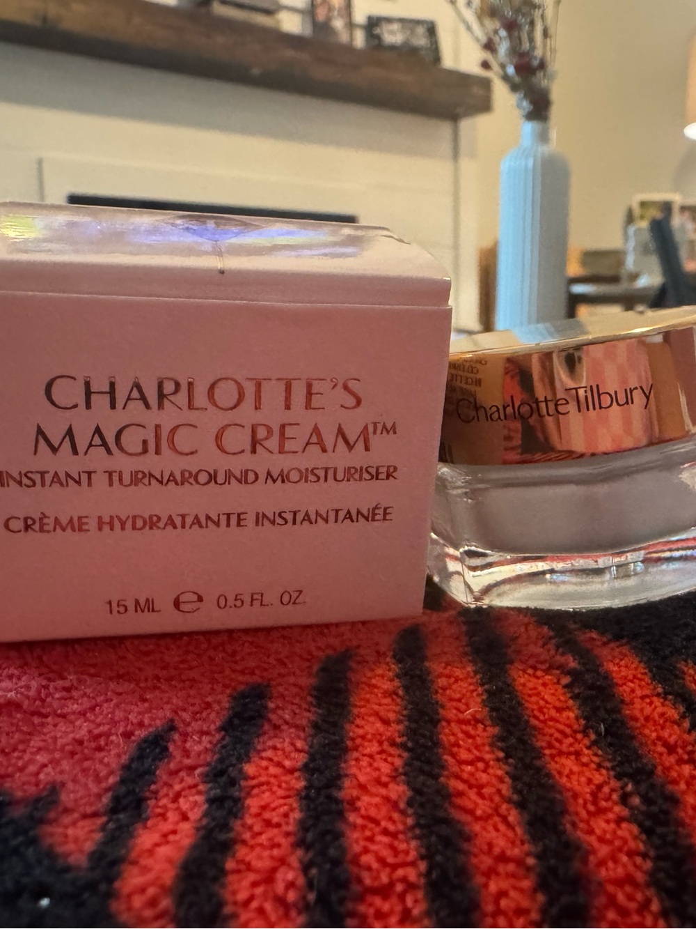Charlotte Tilbury Magic Cream Moisturiser - Pink and Gold